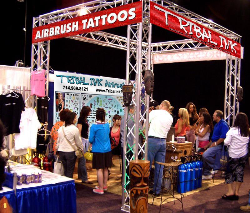 airbrush tattoos, airbrush body art, airbrush paint, airbrush stencils, temporary airbrush tattoos, body paint, co2 tanks, banners